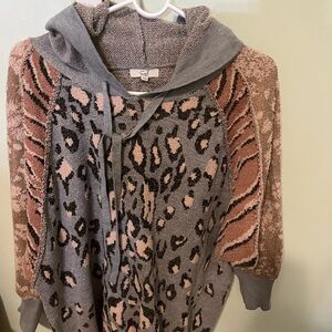 Easel Gray and Pink Patterned Hooded Sweater